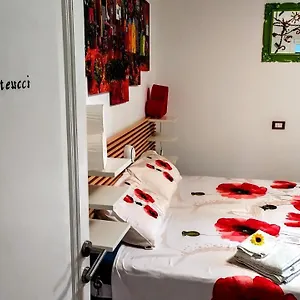  Affittacamere Bedroom Matteucci Italia