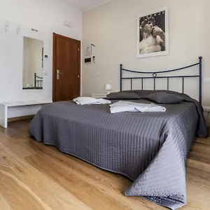 Le Ghiacciaie 3*, Florenz Italien